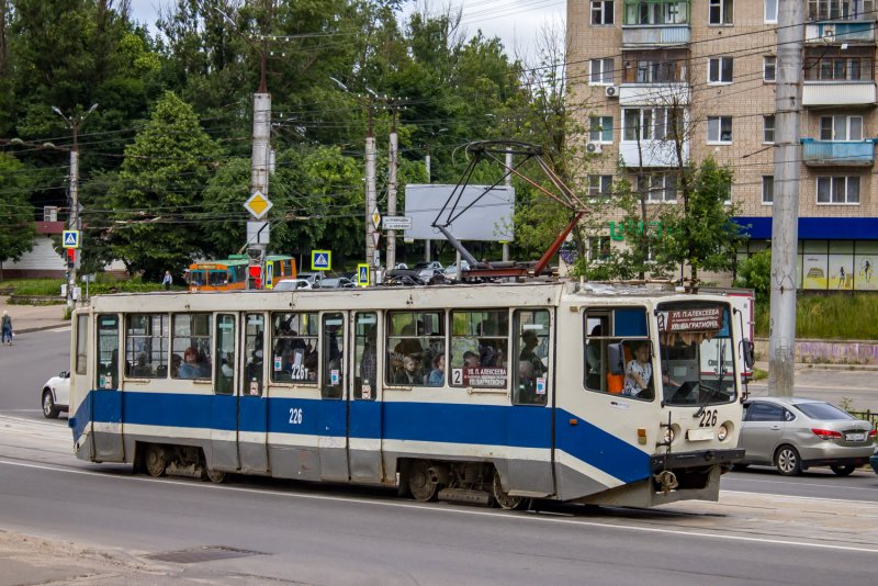 Стрелки в Смоленске на Кирова для трамвай и троллейбус