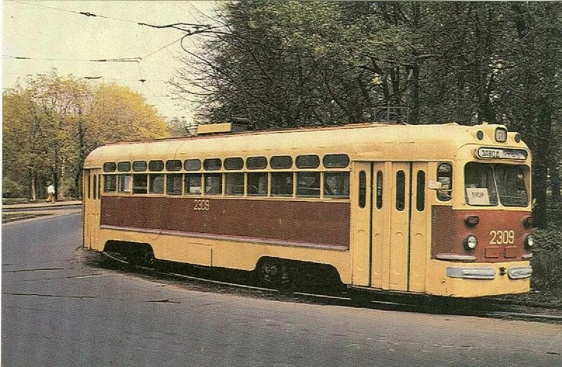Трамвай МТБ-82