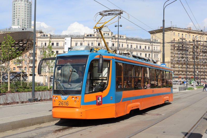 Трамвай и троллейбус