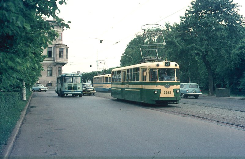 Трамвай 70х
