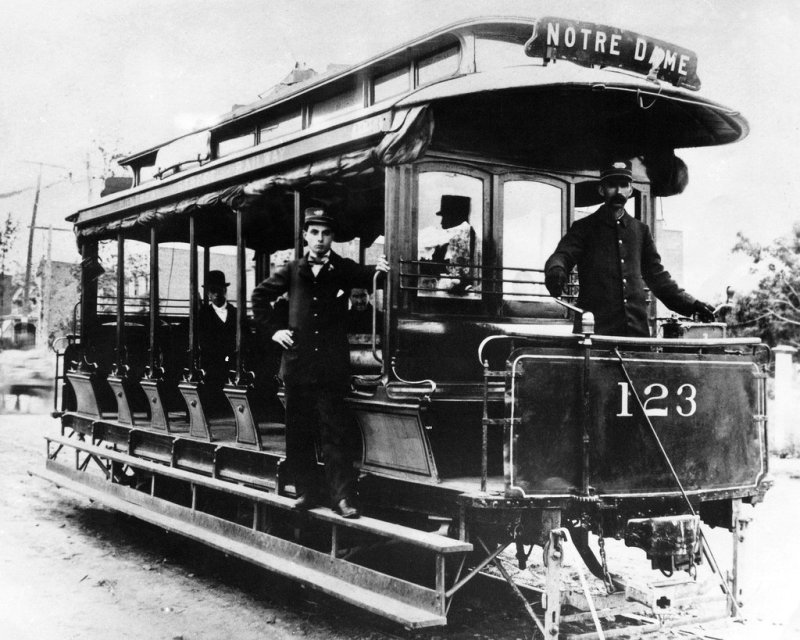 Первый в мире трамвай 1881