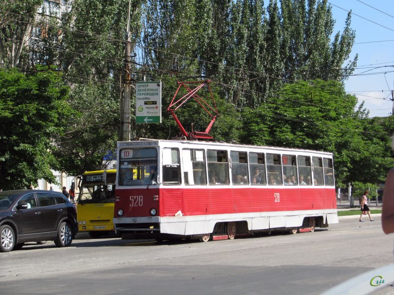 Трамвай КТМ 10