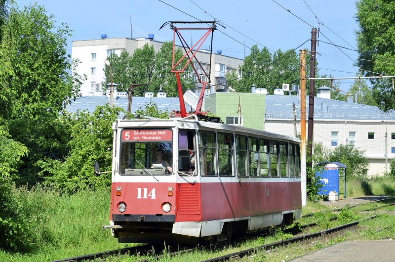 Трамвай КТМ 23