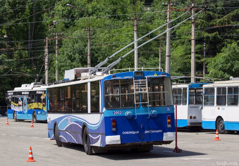 Троллейбус ЗИУ В Крыму