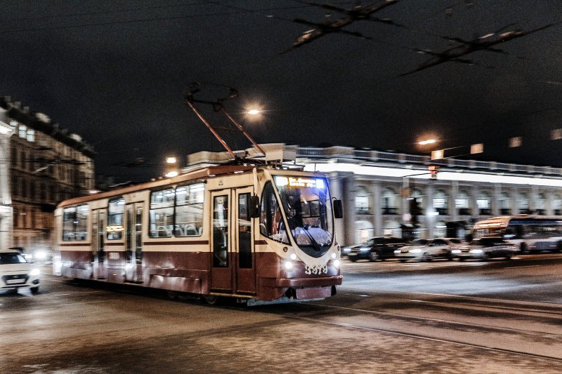 Питерский ночной трамвай