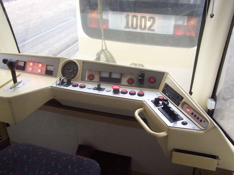 Кабина трамвая КТМ 19