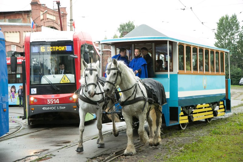Конка трамвай в Петербурге