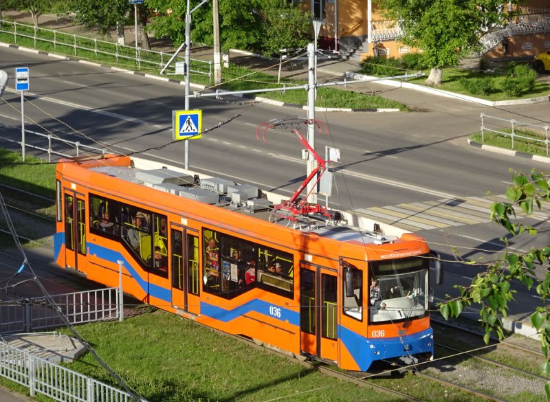 Трамвай 71-407-01