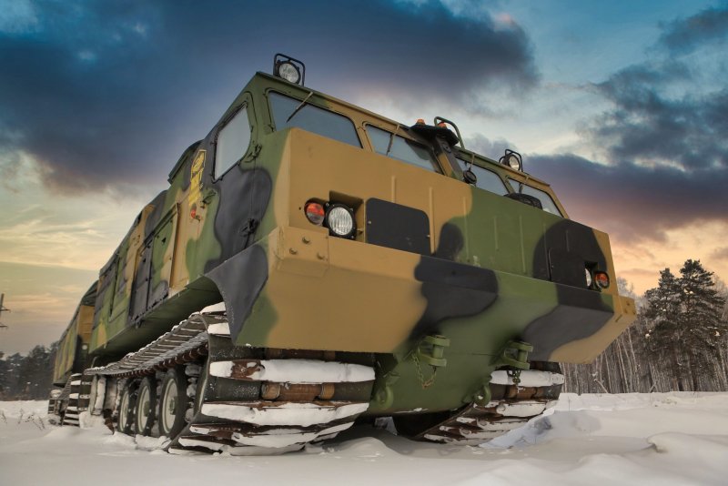 Снегоболотоход тг-126-08