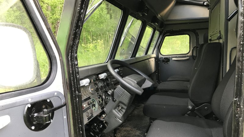 ДТ-30 Витязь кабина