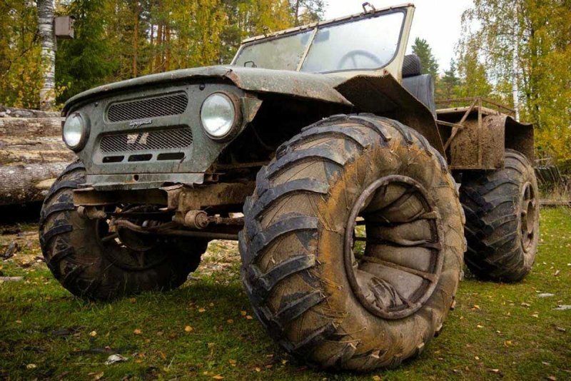 УАЗ на ободрышах Урал