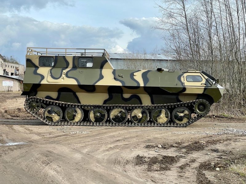 Гусеничный вездеход МТЛБ