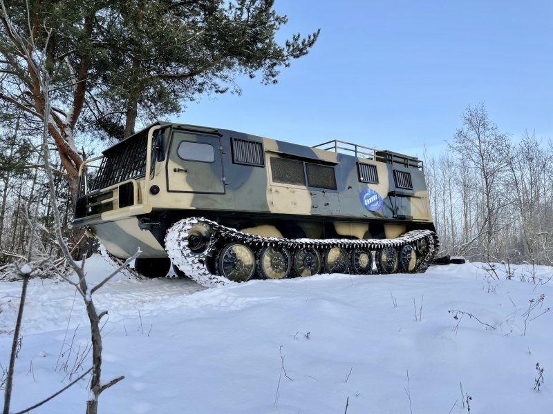 Гусеничный болотоход МТЛБ