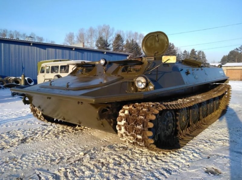 Транспортер гусеничный МТЛБ