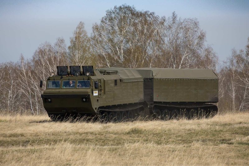 Гусеничный Транспортер " Витязь " ДТ-30