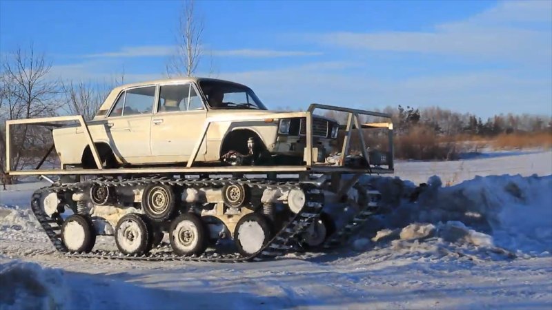 БЕЛАЗ 75473 гусеничный вездеход