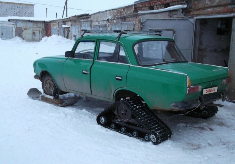 ВАЗ 2107 на гусеницах
