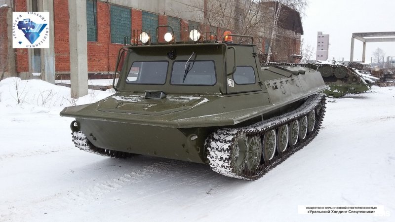 Гусеничный болотоход МТЛБ