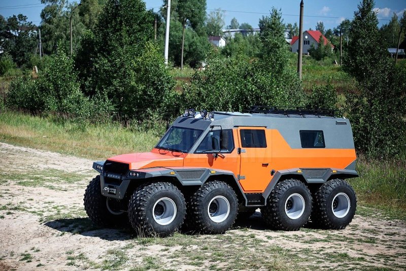 Вездеход шаман 8х8