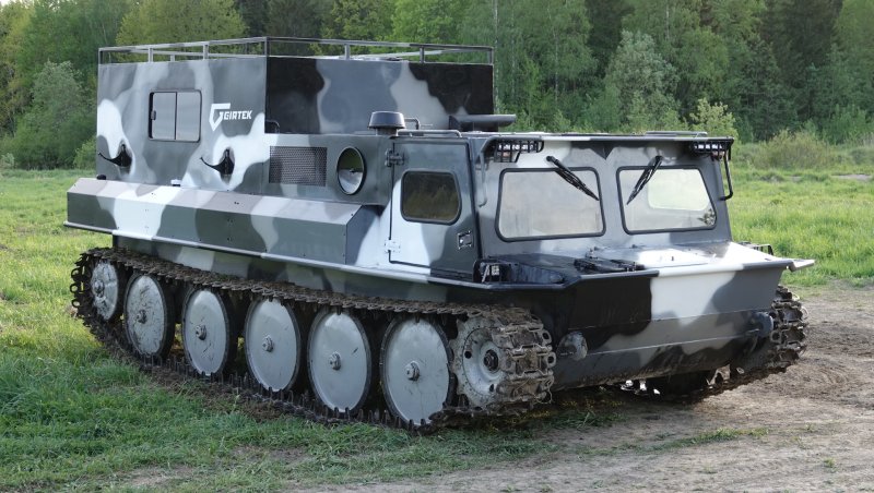 Гусеничный вездеход ГАЗ 73 М