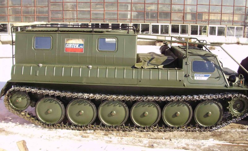 Гусеничный вездеход ГАЗ 34039