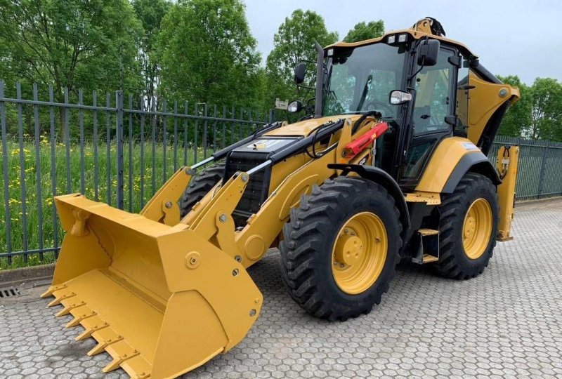 Экскаватор-погрузчик Caterpillar 434