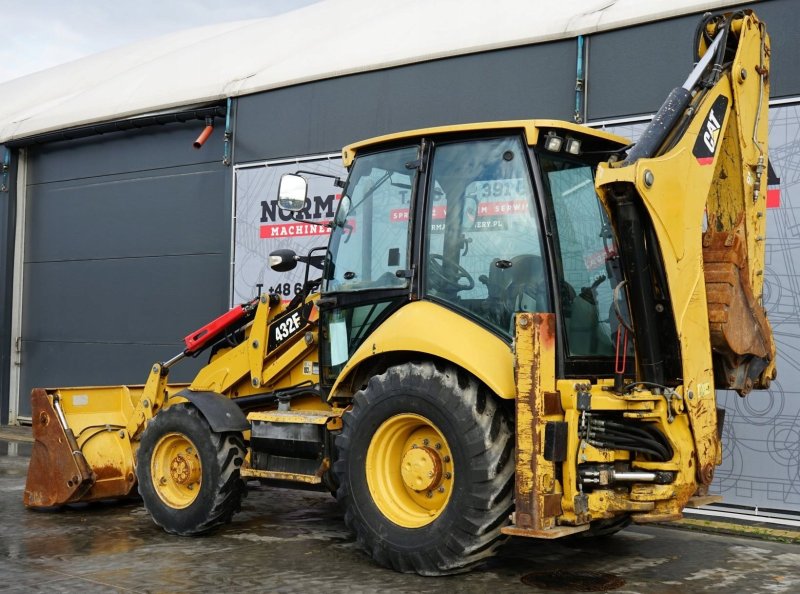 Колёсный экскаватор Caterpillar 432f