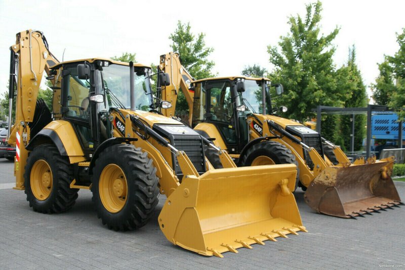 Экскаватор-погрузчик Caterpillar 434
