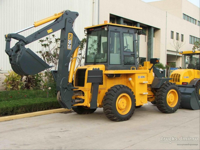 Экскаватор-погрузчик XCMG wz30-25