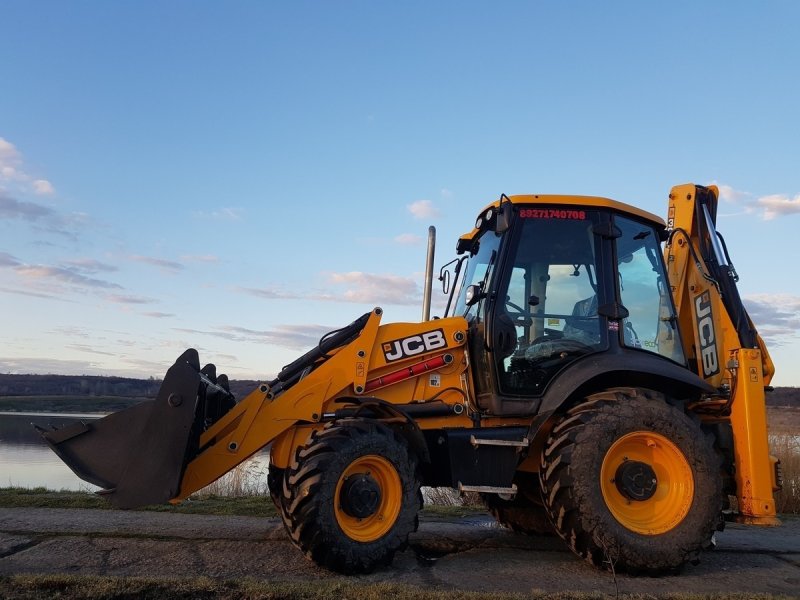 Экскаватор-погрузчик JCB 3cxs14m2nm