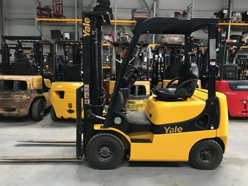 Вилочный погрузчик Yale gp30vx