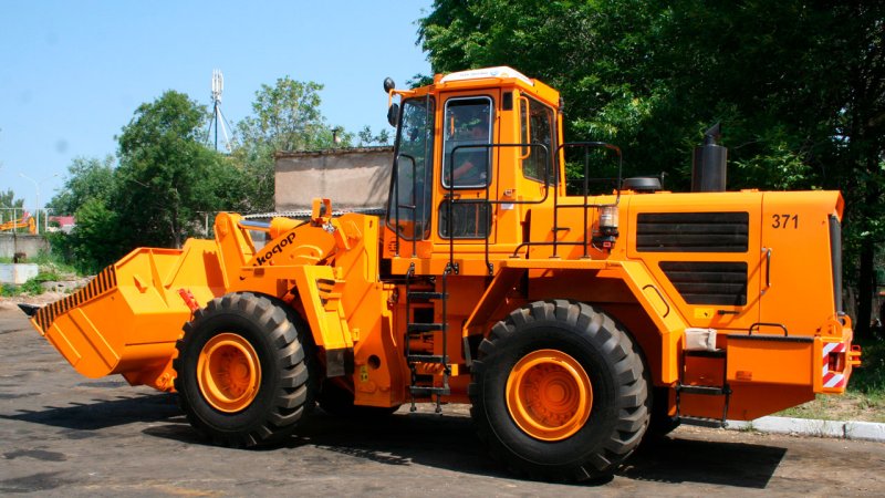 Фронтальный погрузчик Амкодор 371а-02