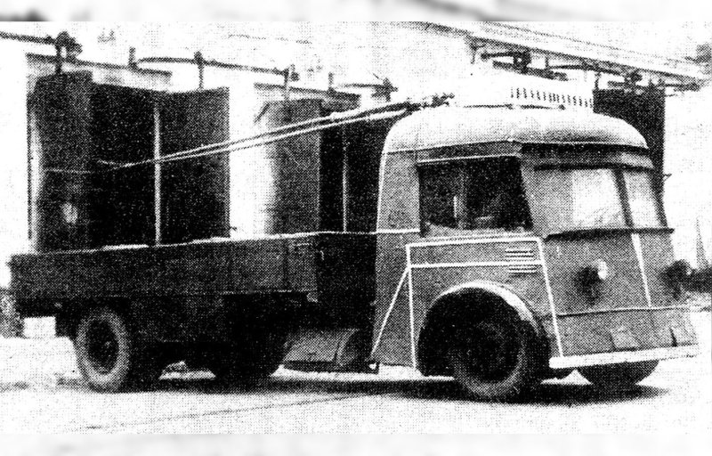 Грузовой троллейбус ЯТБ-1