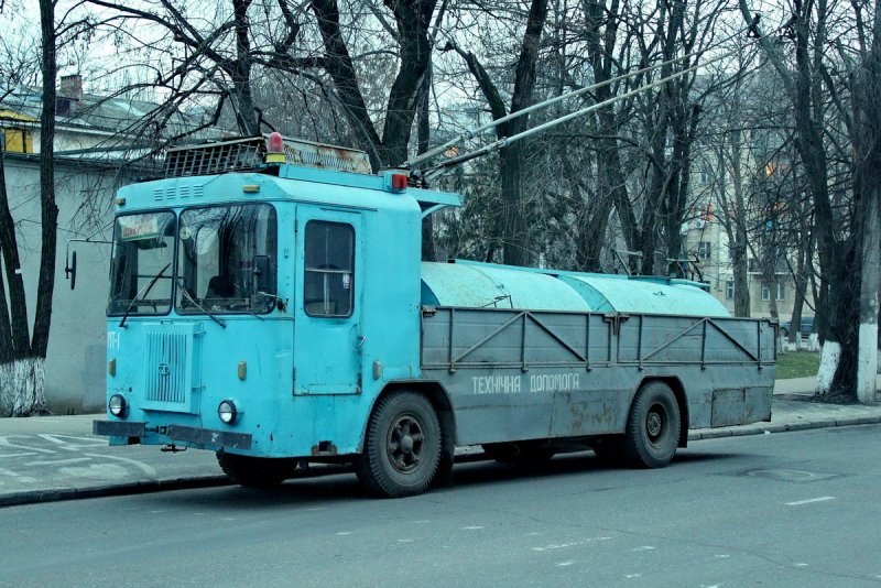 Троллейбус КТГ 1