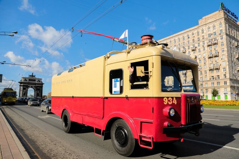 Грузовик троллейбус СССР