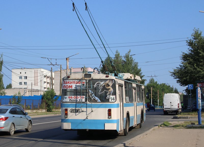 Троллейбусы ЗИУ 682 Г-016.02