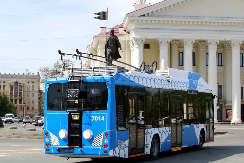 БКМ 32100d троллейбус