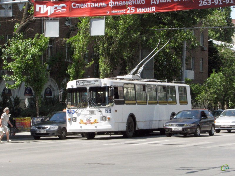 Ростов на Дону троллейбус ЗИУ 682г