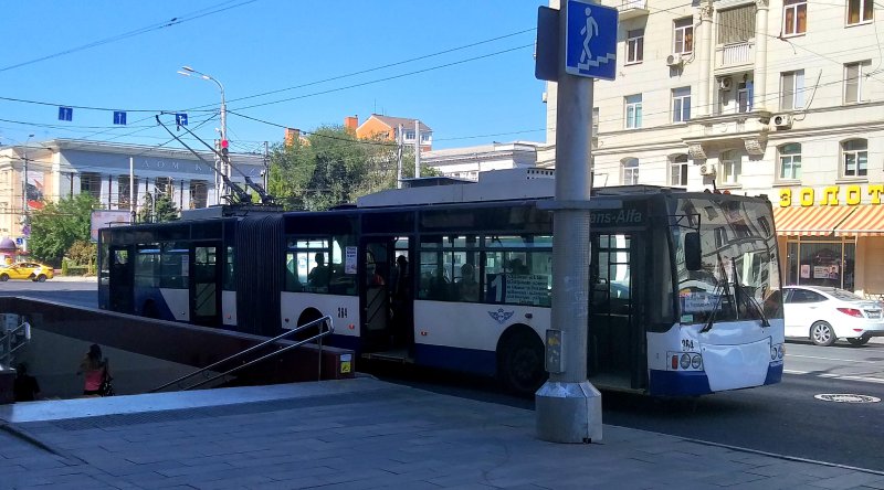 Ростовский троллейбус 311