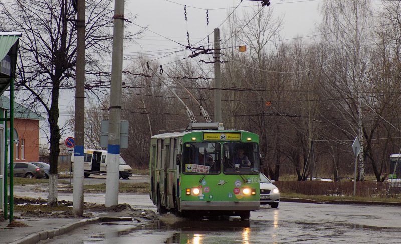 Троллейбус ЗИУ метро Варшавская