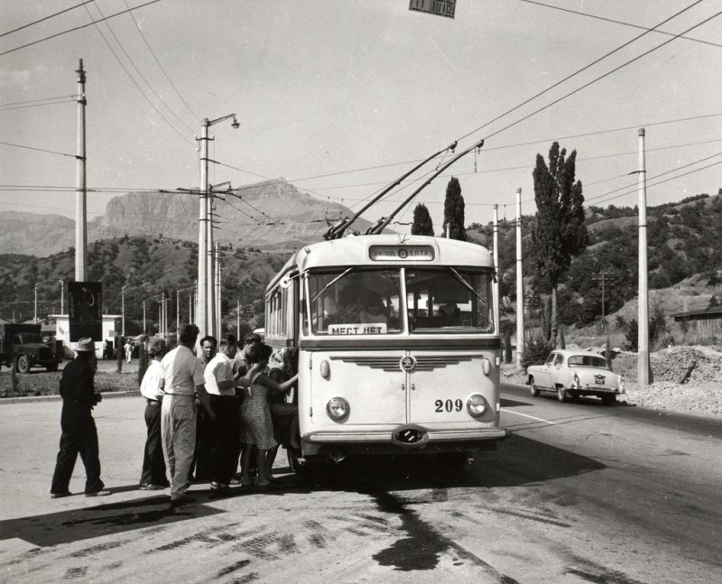 Старый троллейбус Симферополь Ялта