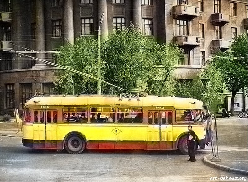 ЛАЗ 695 троллейбус