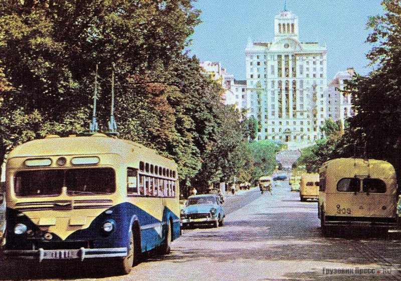 Троллейбусы 60-х годов