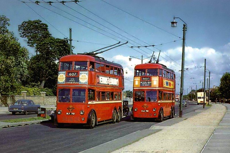 Двухэтажные автобусы Лондона 1980s