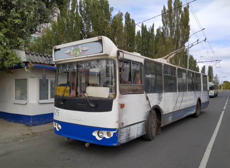 Троллейбусы ЗИУ 682 Балаково