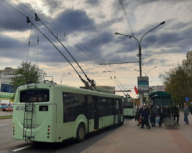 АКСМ-420 троллейбус