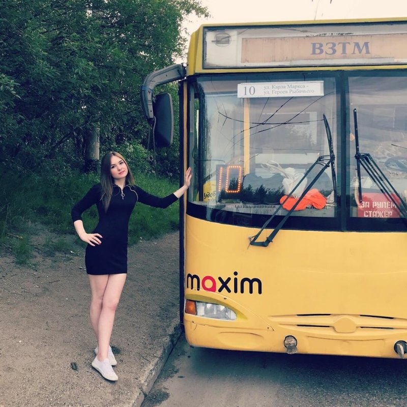 Арина Забавнова водитель троллейбуса