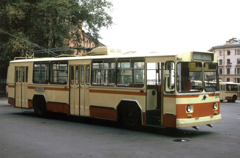 Троллейбус ЗИУ 682 СССР