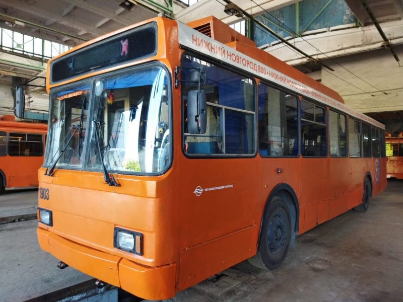 Автобусы в Нижнем Новгороде оранжевые