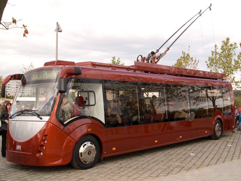 Троллейбус БКМ 420